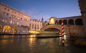 A Couple Of Steps From Rialto